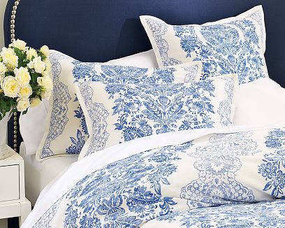 bed cover with seamless pattern