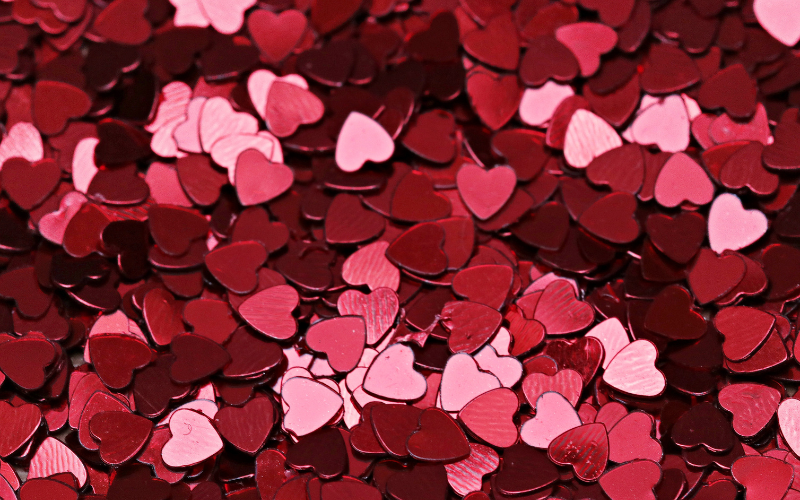 10 Creative and Beautiful Love Illustrations