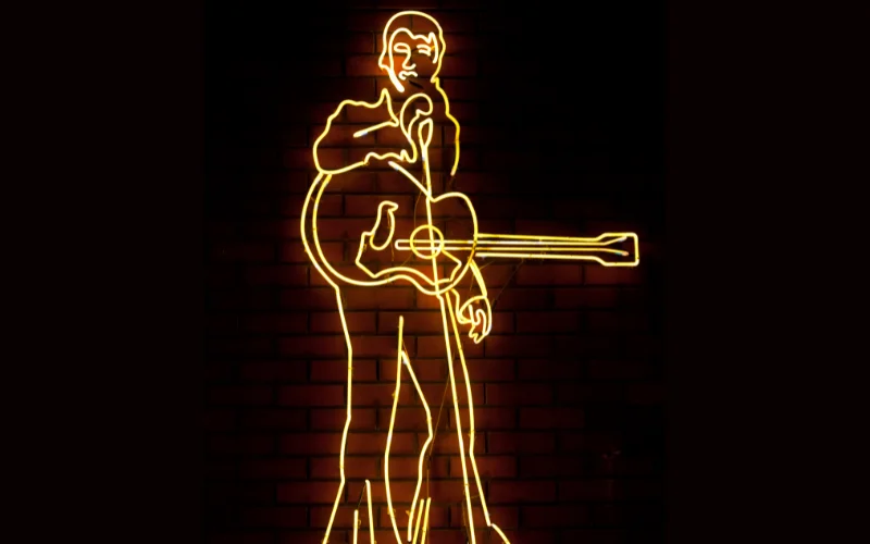 Design Inspiration: 7 Creative Elvis Art & Illustrations