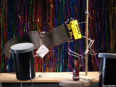 Outside-the-box-designs-T.Border-Bent-Objects-21 Outside-the-box-designs-T.Border-Bent-Objects-21