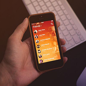 15 Fresh Android & iPhone App Designs