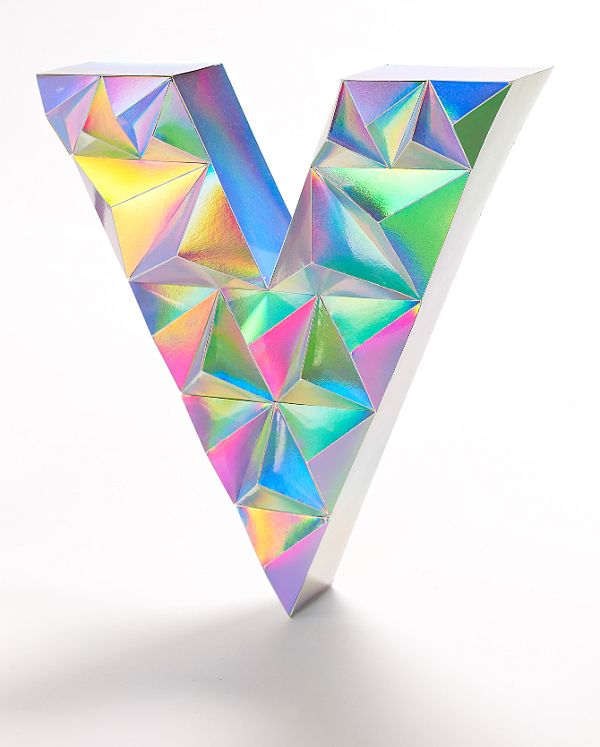 Artist-of-the-Week-3D-Paper-Art-by-Lydia-Kasumi-Shirreff-2