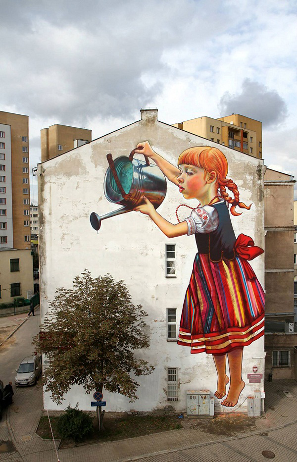 10 Breathtaking Street Art that Interacts with Its Surroundings
