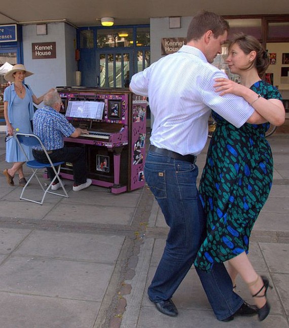 International Piano Phenomenon