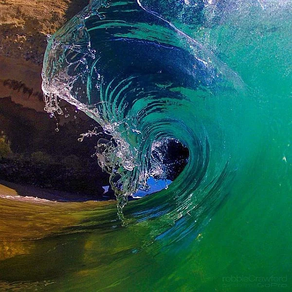 beautiful ocean waves pictures