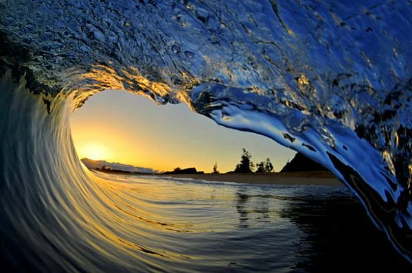 beautiful ocean waves pictures