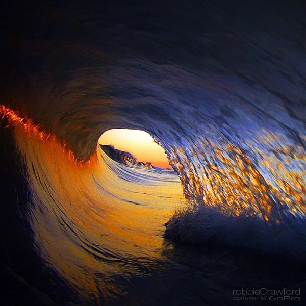 beautiful ocean waves pictures